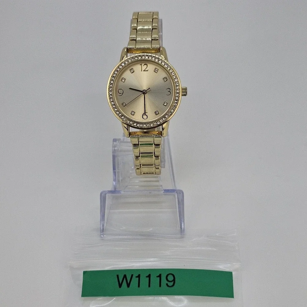 32MM Women's Watch Gold Dial Crystal Bezel Gold Bracelet Band New Battery‎